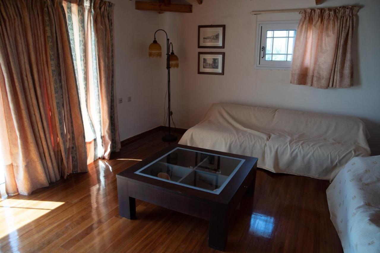 Palaiohora Avias Apartments 2 ภายนอก รูปภาพ